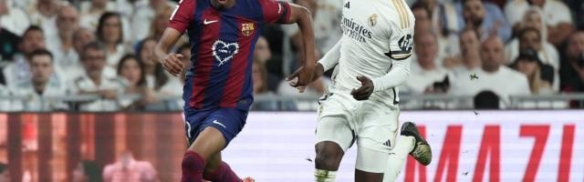 开云app下载入口-国家德比巴萨评分：亚马尔9分，莱万5分