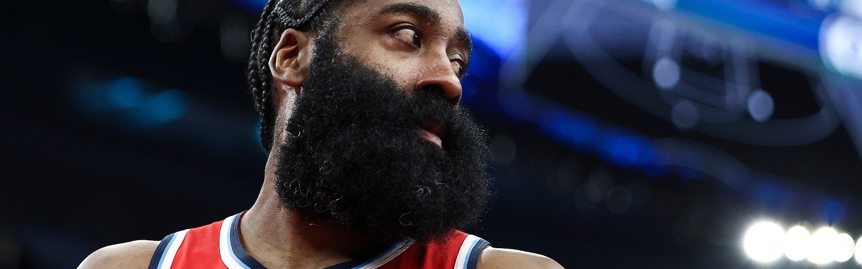 开云app下载入口-哈登去年和快船因续约产生分歧 前者想要两年1.1亿&amp;像巴特勒那样