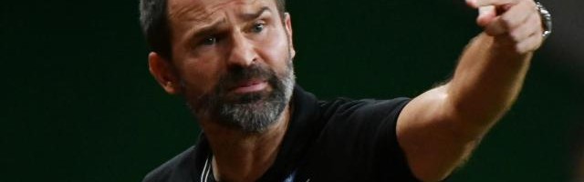 开云Kering下载-“新”潮“芃”湃！海港重启争冠路 莱科不改铁帅本色